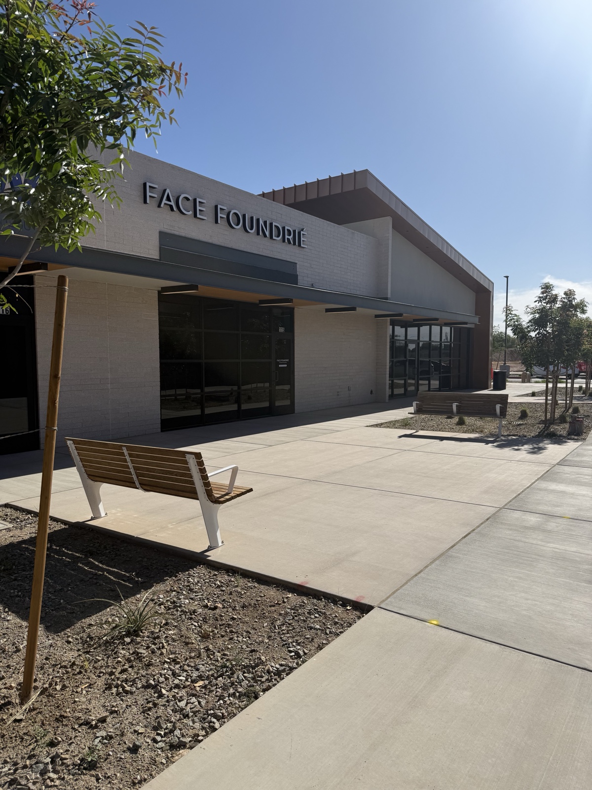Face Foundri&eacute; storefront in Gilbert, Arizona