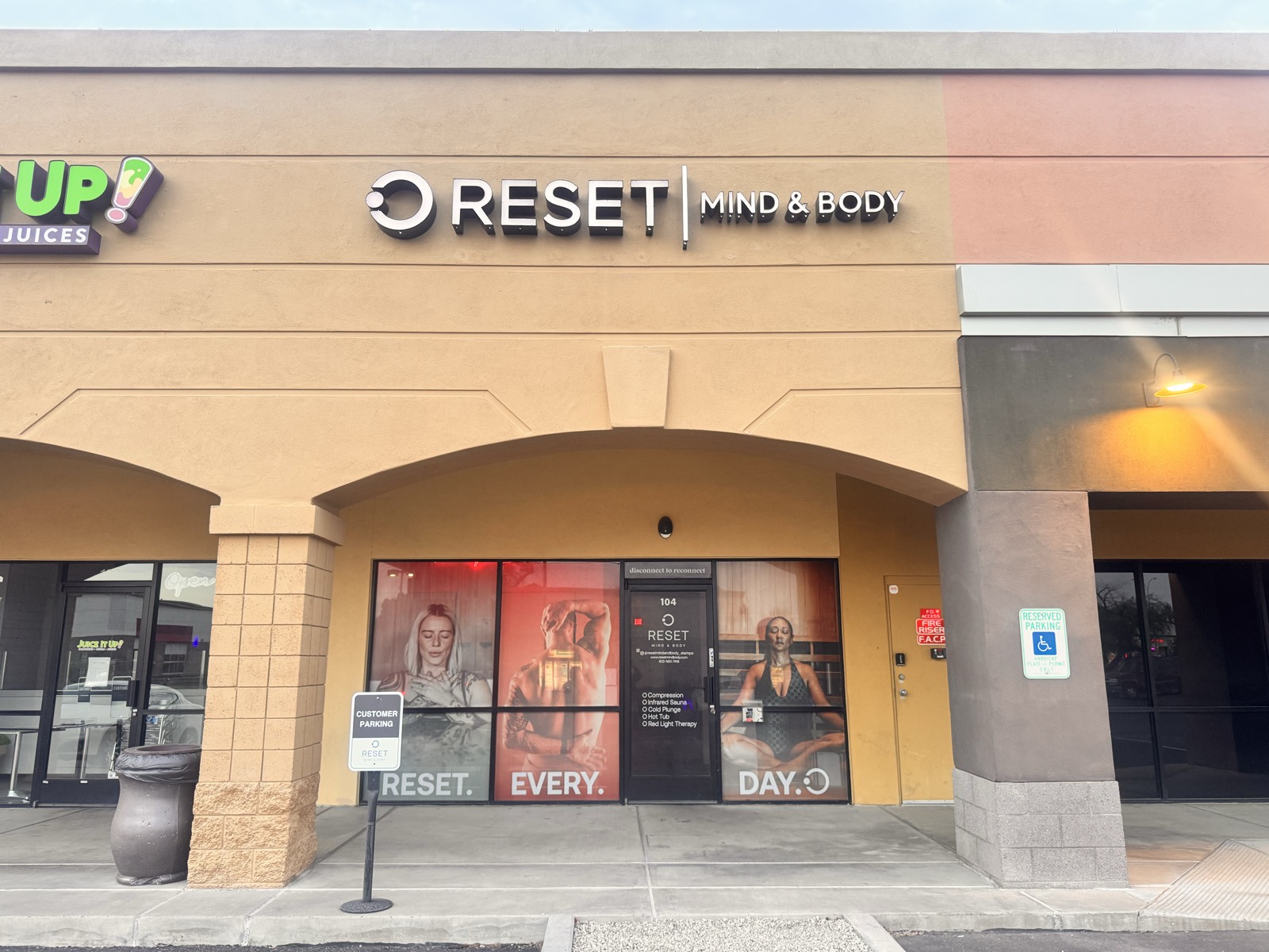 Reset Mind & Body storefront in Tempe, Arizona